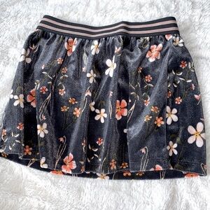 NWT Velour size 2-4yr Toddler Girls skirt.Hema brand grey with orange & pink .